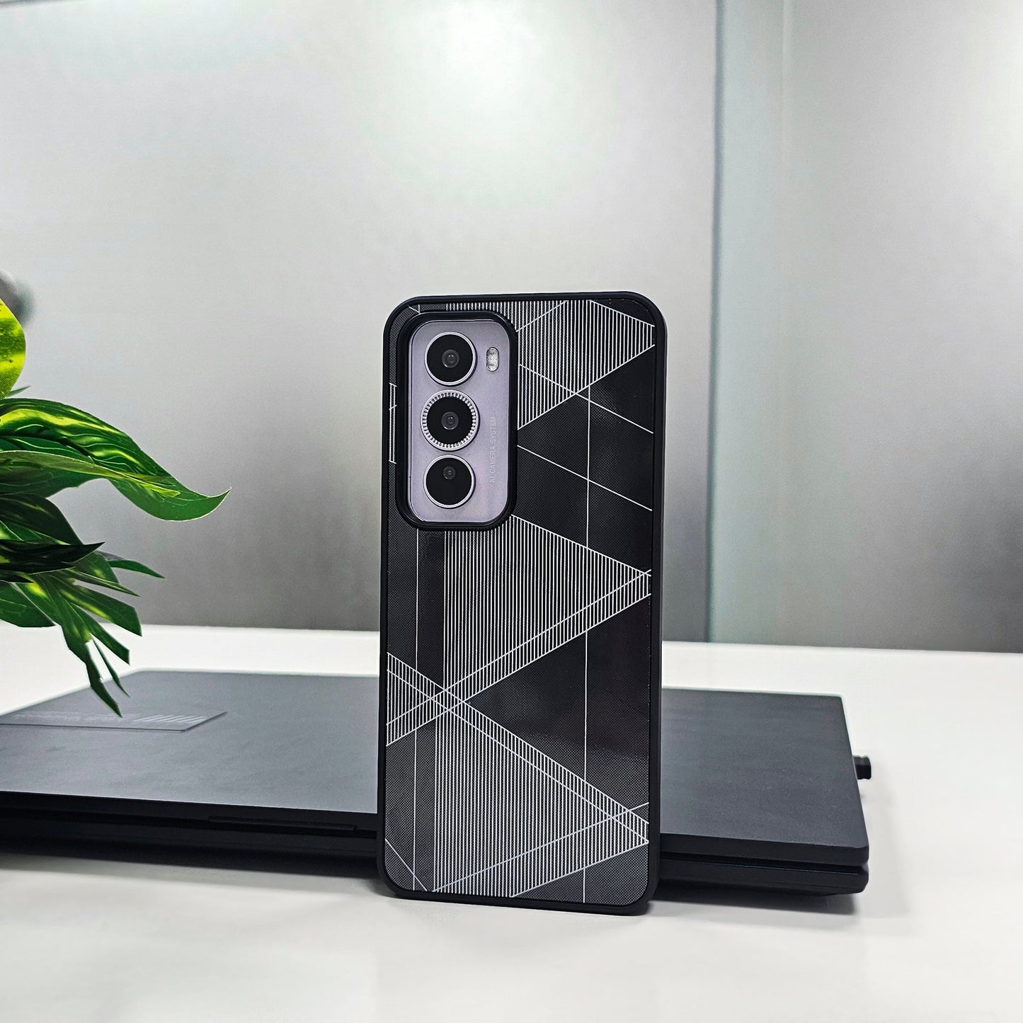 Oppo Reno12 5G Triangle Pattern Matte Back Shockproof Case