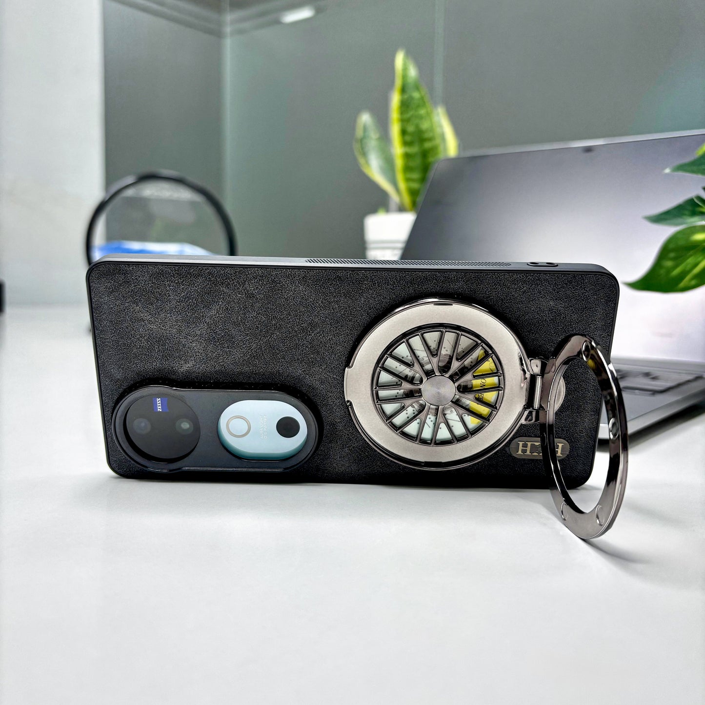 Vivo V40 Pro 5G Best Selling Stress Buster Wheel Skin Feel Scratch Resistant Back Case