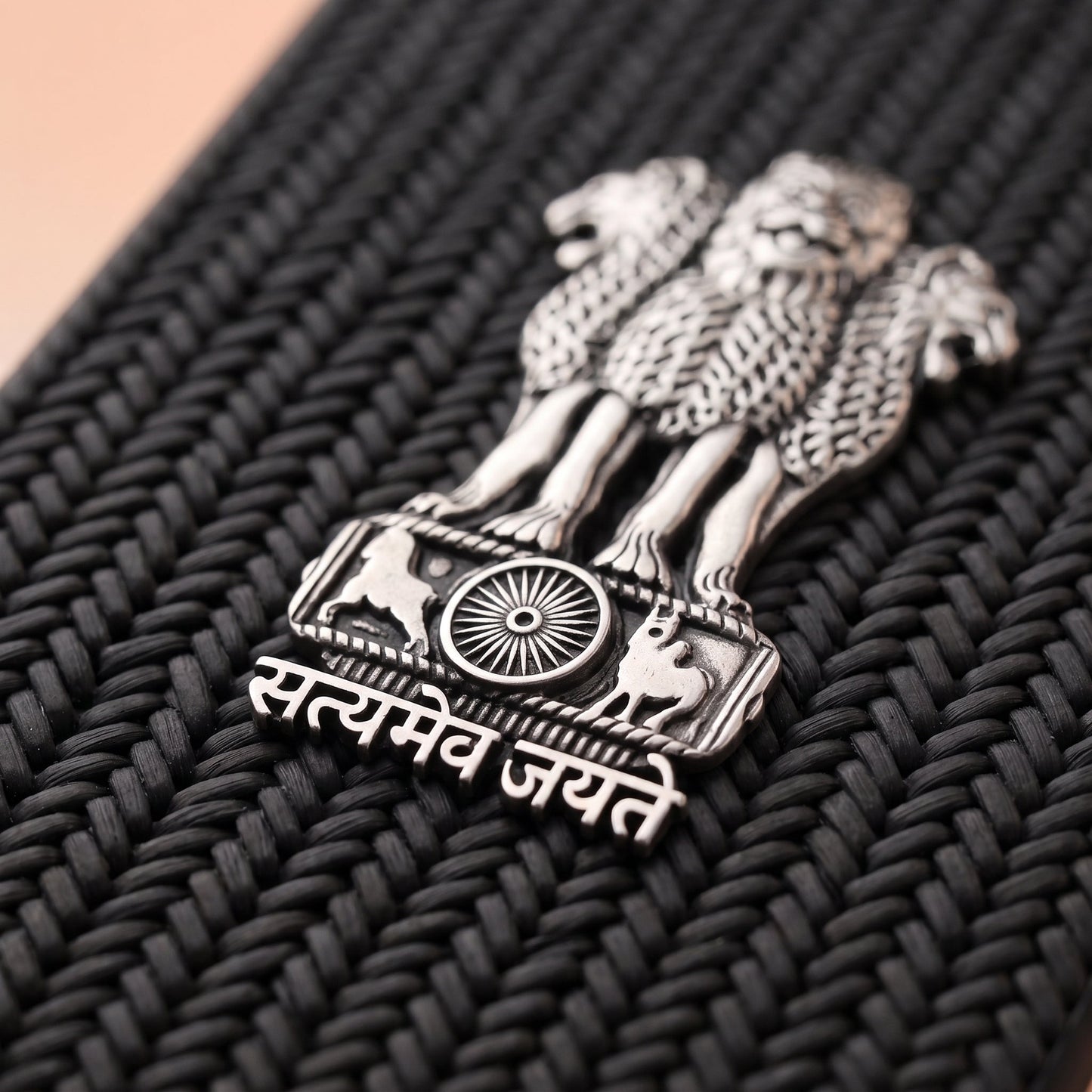 iPhone 13 Series Knit Pattern Metal Satyamev Jayate Silicone Case