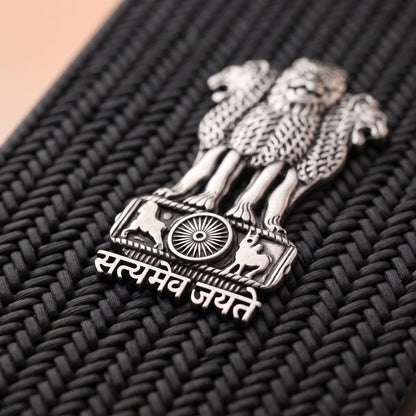 iPhone 13 Series Knit Pattern Metal Satyamev Jayate Silicone Case